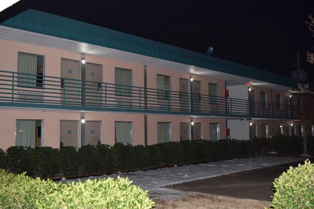 Economy Inn Літл-Рок Екстер'єр фото
